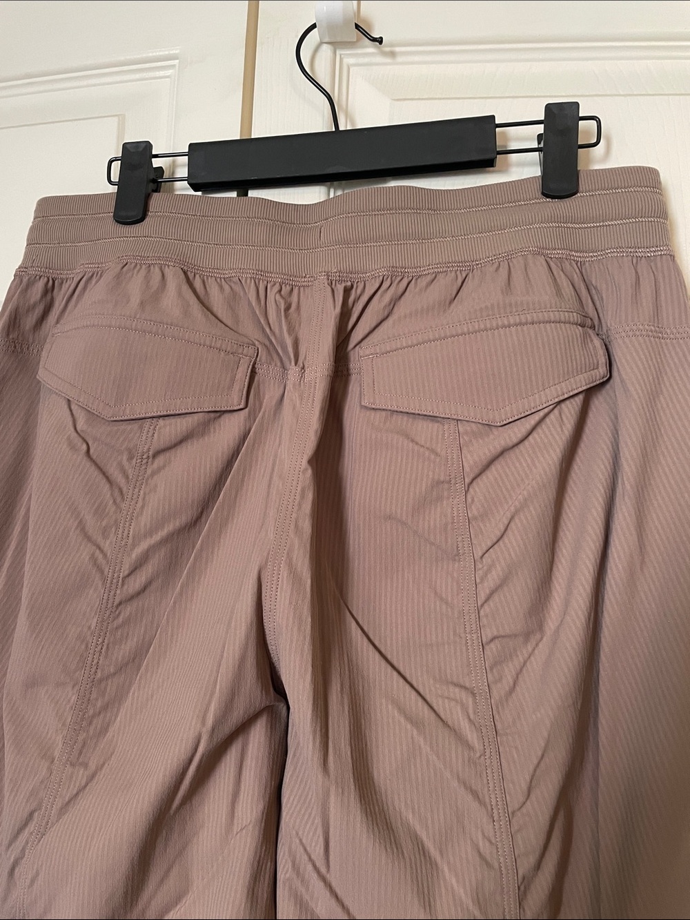 Womens’ Lululemon Dance Studio Cargo Pants - Picture 8 of 9